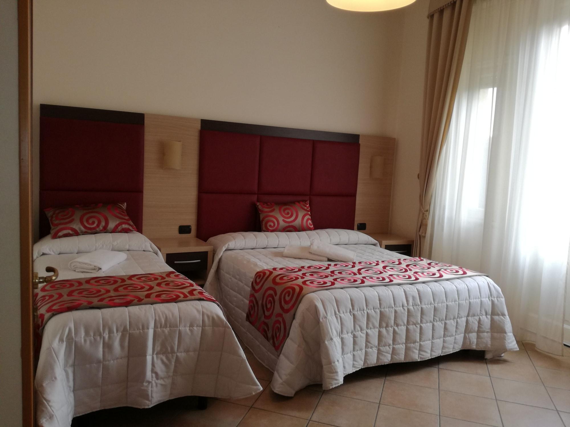 Hotel Playa Viareggio Buitenkant foto