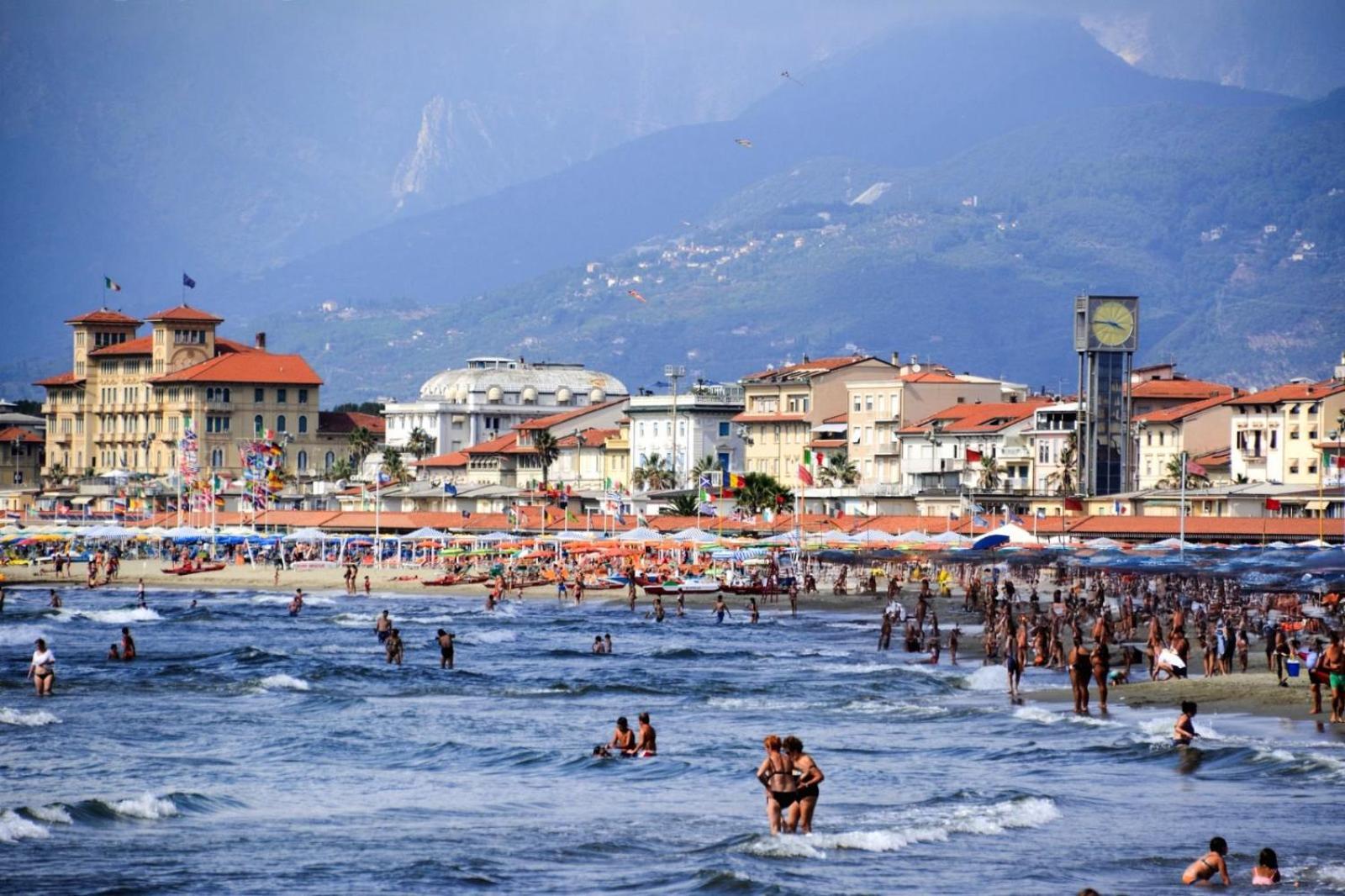 Hotel Playa Viareggio Buitenkant foto